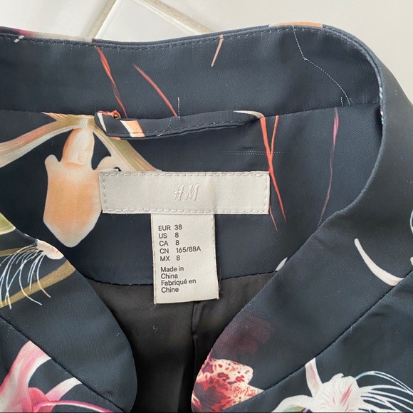 Water Lilly Bomber Jacket - Picture 2 of 5